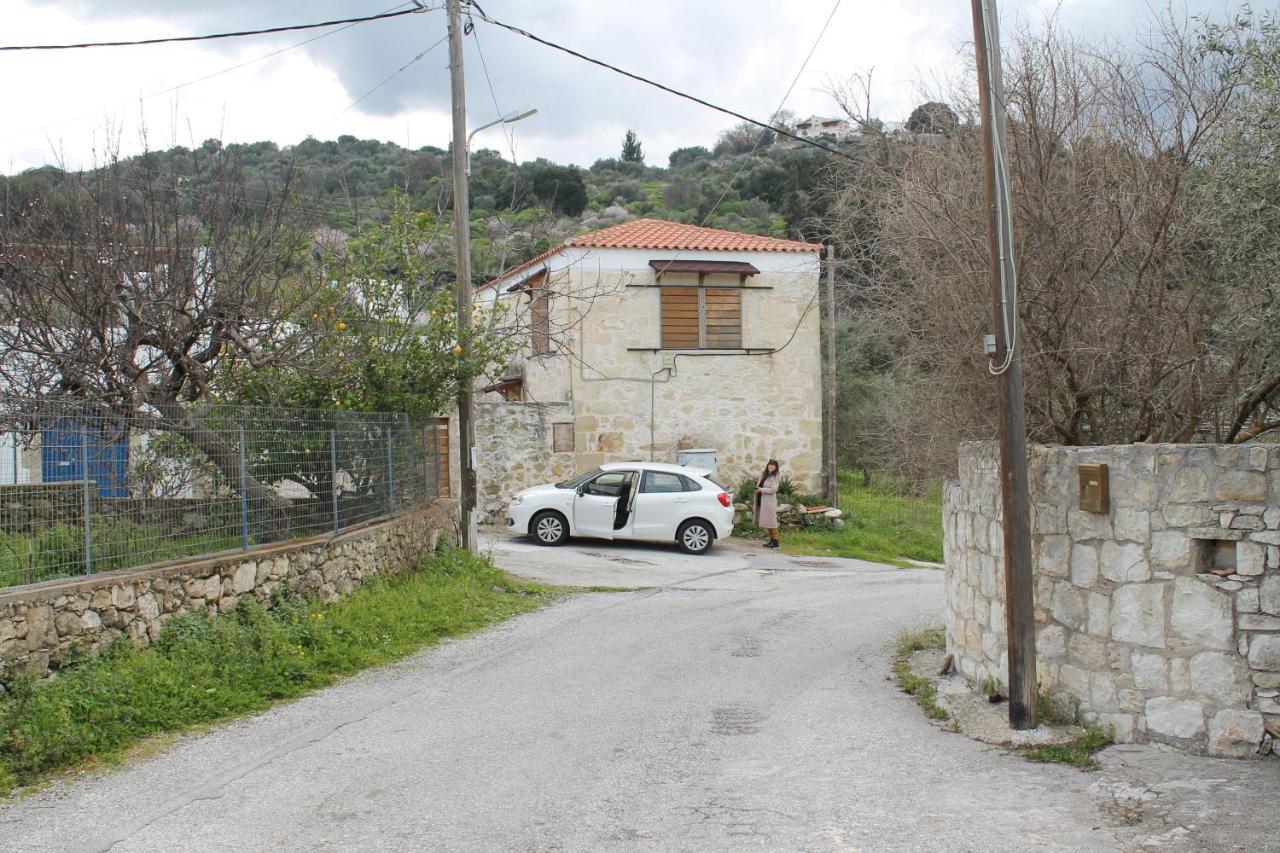 Old Stone Villa In Apokoronas Villa Nostalgia Kreta Fíliposz Kültér fotó