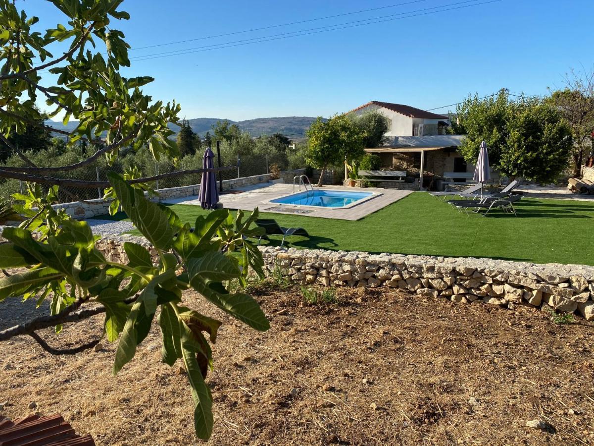 Old Stone Villa In Apokoronas Villa Nostalgia Kreta Fíliposz Kültér fotó